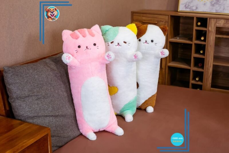 Peluche-oreiller en forme de chat grand format