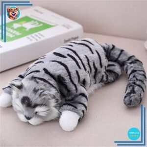 Peluche chat tigré gris endormi
