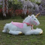 Grande peluche licorne cheval blanc