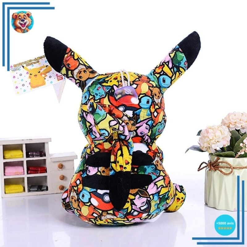 Peluche Pikachu Street Art – Image 2