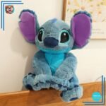 Grande Peluche Stitch <br> Stitch le Fantaisiste™