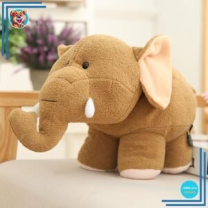 Peluche éléphant à grandes oreilles