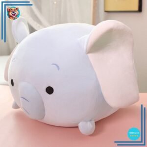 Éléphant aux grandes oreilles protecteur