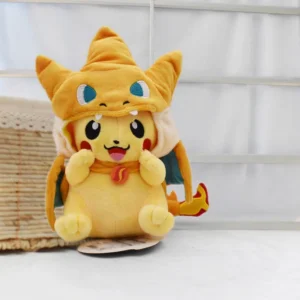 Peluche Pikachu déguisé en Dracaufeu
