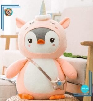 Peluche pingouin déguisé licorne rose