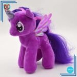 Peluche poupée licorne violette