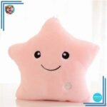 Veilleuse peluche en forme d’étoile lumineux