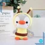 Peluche pingouin déguisé en abeille