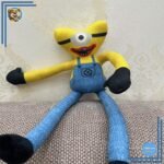 Peluche Huggy Wuggy qui fait peur en Minions