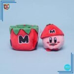 Peluche Kirby déguisé en fraise