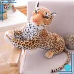 Peluche doudou imitation de léopard