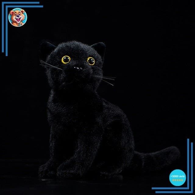Chat noir en peluche malin aux gros yeux
