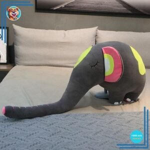 Élphant gris en peluche xxl doux et câlin